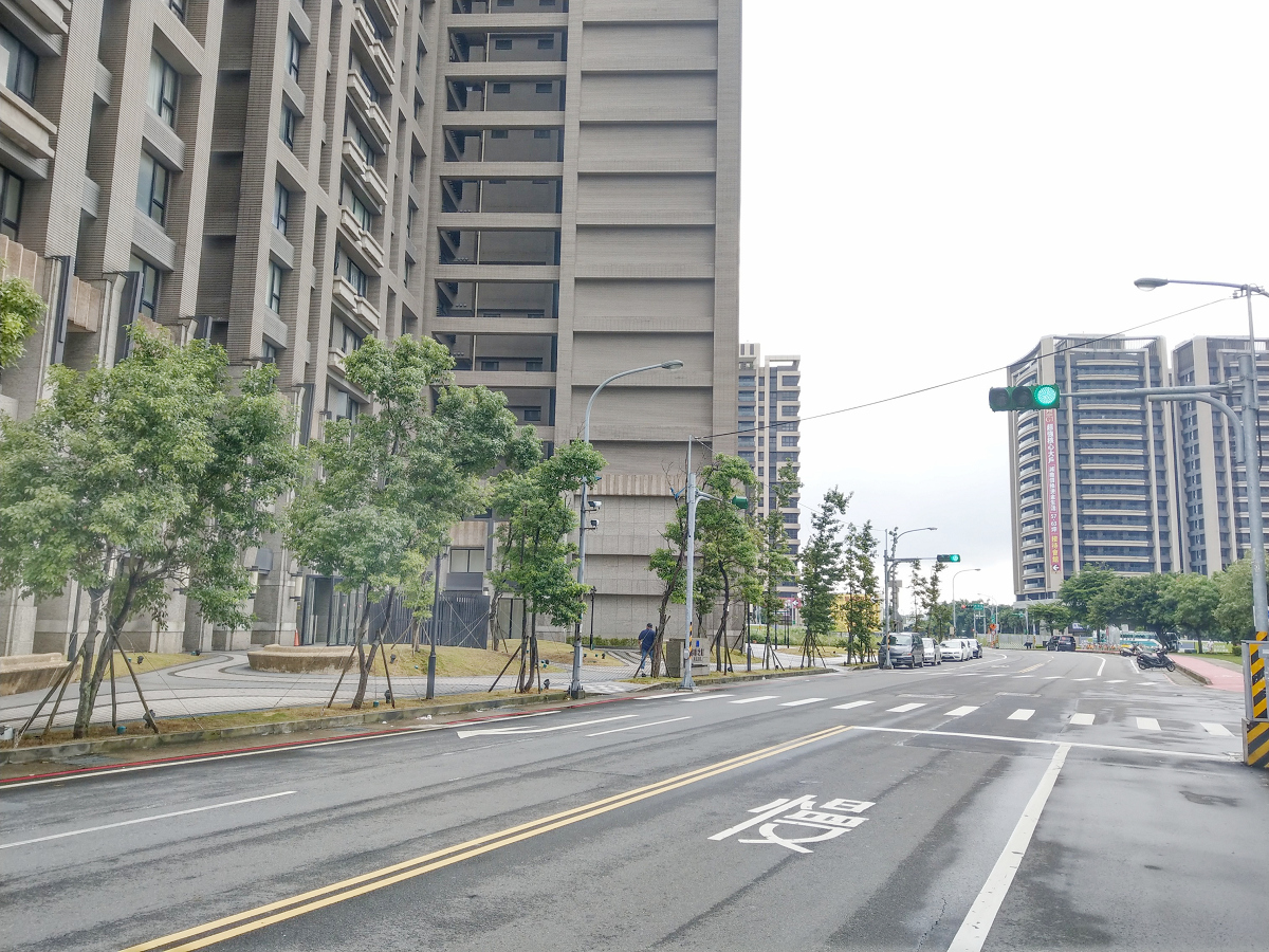 ▲根據預售屋實價登錄資料統計今年1到4月全台預售屋交易市況，交易量冠軍為桃園市以6303件。台中市平均總價達1714萬元，已超越新北的1704萬元。（圖／NOWnews資料照片）