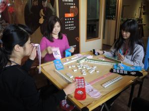 ▲過年打麻將小賭怡情，好運眉角不能少。（圖／NOWNEWS資料照）