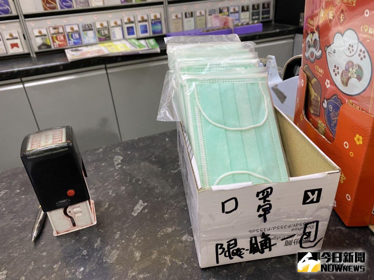 ▲衛福部 28 日至 30 日每日釋出 6 百萬片口罩於四大超商販售，不過仍有不少民眾抱怨買不到口罩。（圖／民眾提供）