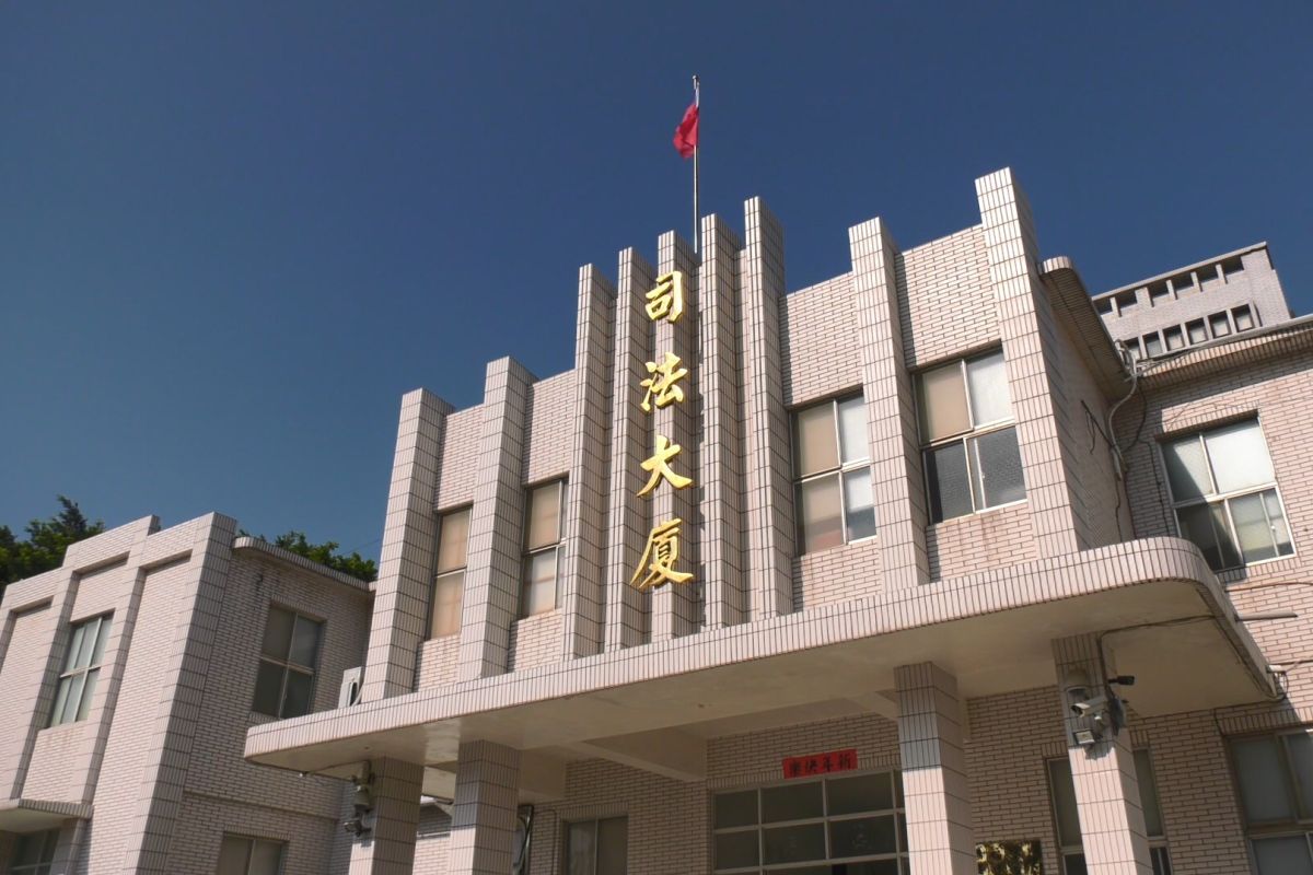 ▲金門二膽島26歲伙房兵陳嘉壎在本（3）月9日，身著救身衣游到中國，國防部長邱國正日前表示將依法發布通緝，今（17）日金門地檢署正式發布通緝。（圖／蔡若喬攝, 2020.01.31）