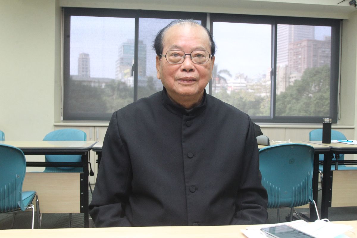 ▲台大醫學院名譽教授高明見今（31）日受訪表示，政府不應該禁止或限制口罩出口。（圖／記者葉政勳攝, 2020.1.31）