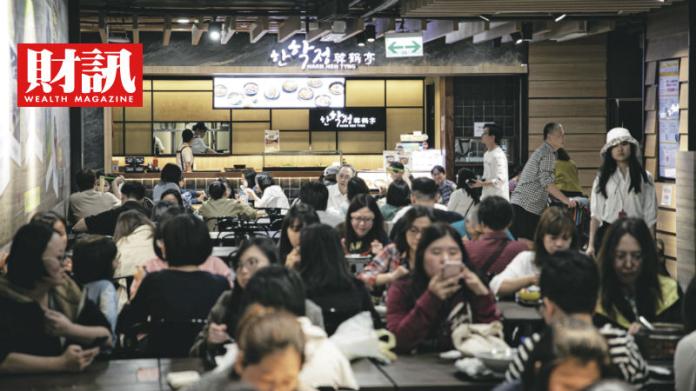 ▲南港環球購物中心近3年進館人次增加高達50%。(圖/財訊雙週刊提供)