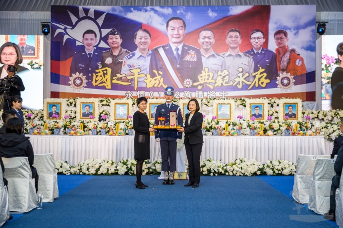 國軍殉職將士告別式　告慰烈士英靈
