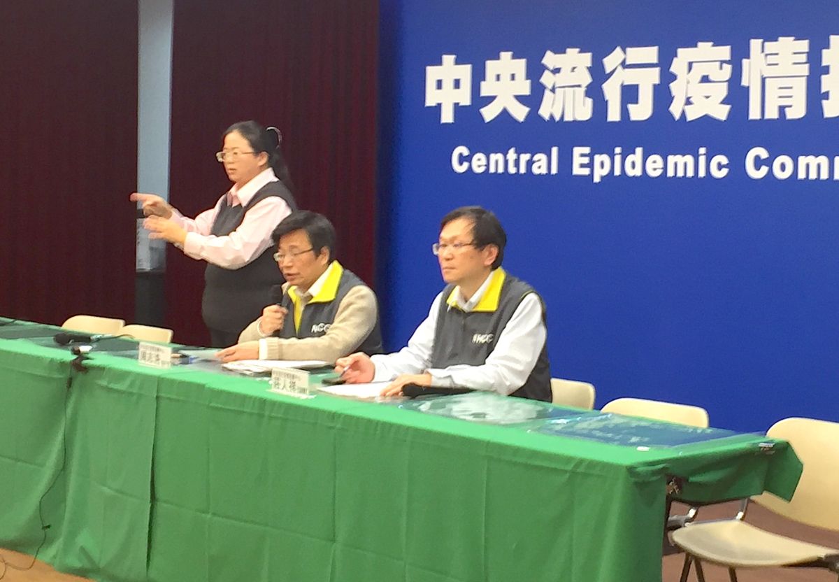 ▲中央流行疫情指揮中心今（2）日晚間8點召開臨時記者會宣布，明（3）日開始將溫州市列為2級流行地區。（圖／記者黃仁杰攝,2020.02.02）