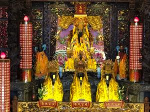 3/3元宵節快拜天官大帝！補財庫供品禁忌、怎麼說速懂：剪髮破財