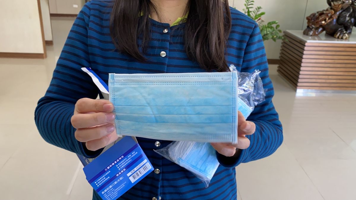 ▲武漢肺炎的來勢洶洶，看到周遭的人都已經戴上口罩，你會選擇？（圖／記者陳聖璋攝，2020.02.05）