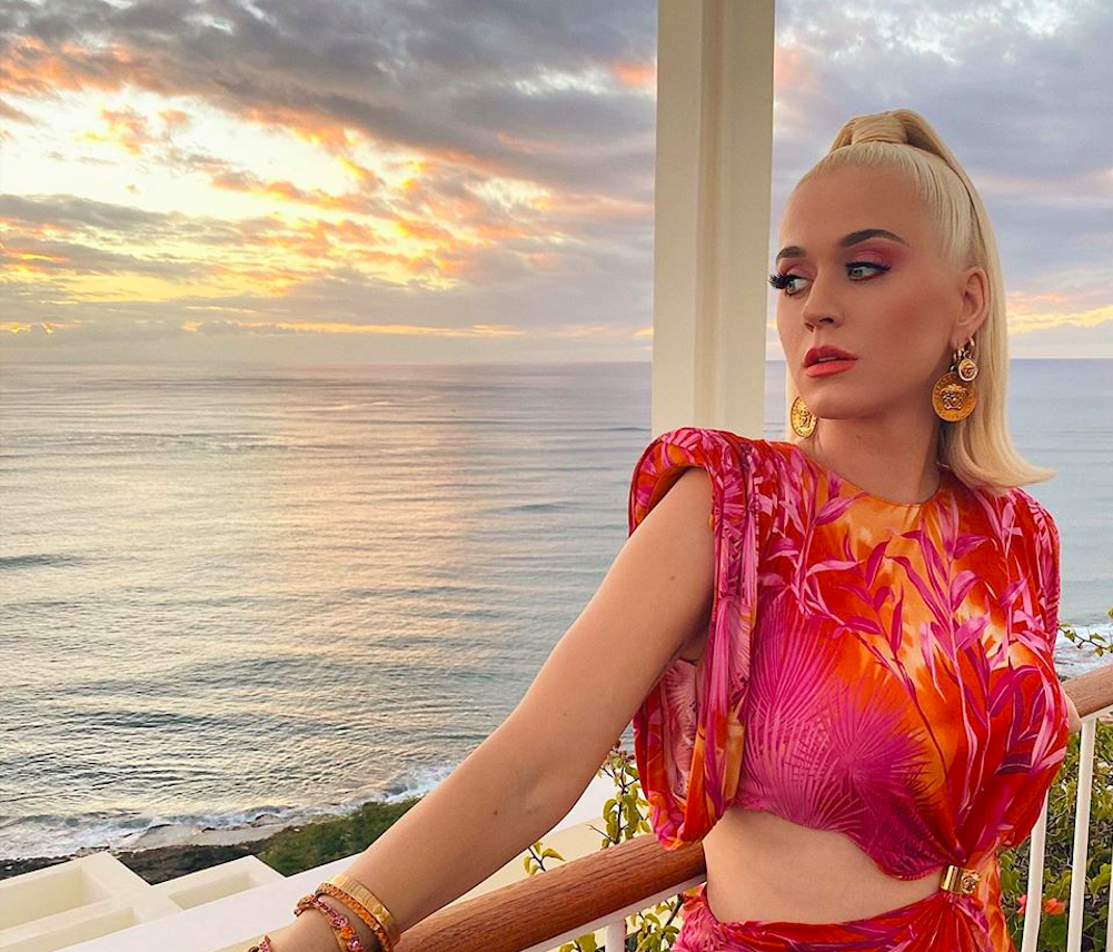 ▲凱蒂佩芮暖心錄製影片替武漢肺炎防疫打氣。（圖／翻攝Katy Perry臉書）