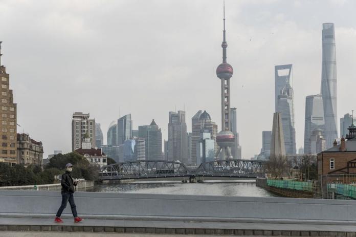 中國疫情真的擋下了？上海「詭異動作」全場震驚：露餡了
