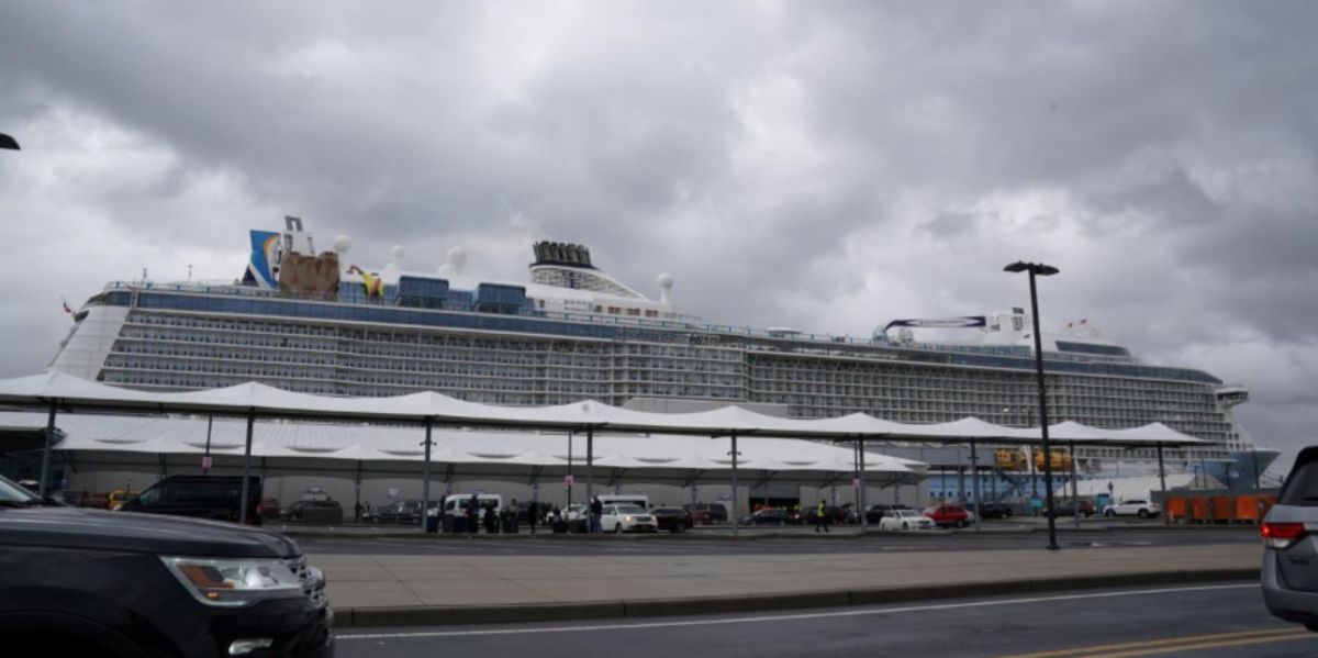 ▲「海洋讚歌號」停泊於美國新澤西州貝永市。（圖／翻攝自路透社）