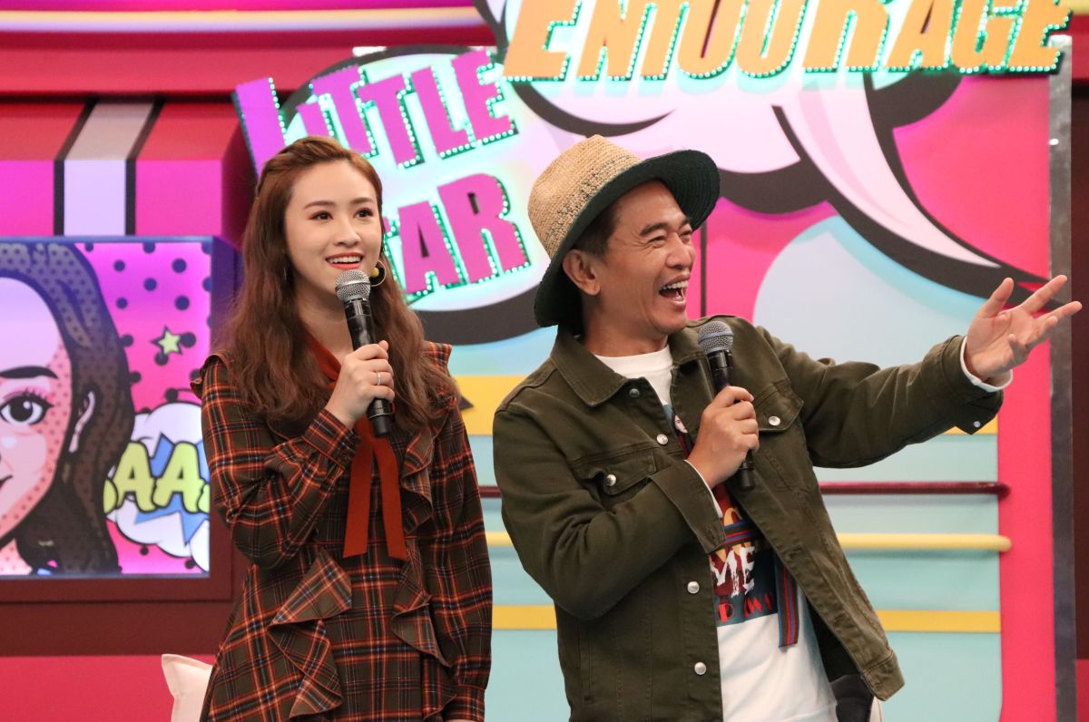 ▲吳宗憲（右）發聲挺范范，左為女兒吳姍儒。（圖／中天提供） 