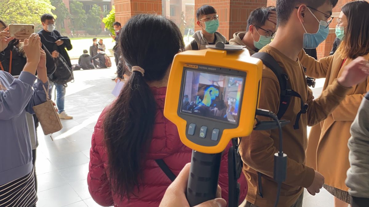 ▲昨（9）日成大第一批港澳生返台抵校，今天適逢碩士班考試，校方絲毫不敢大意，嚴陣以待。（圖／記者陳聖璋攝，2020.02.10）