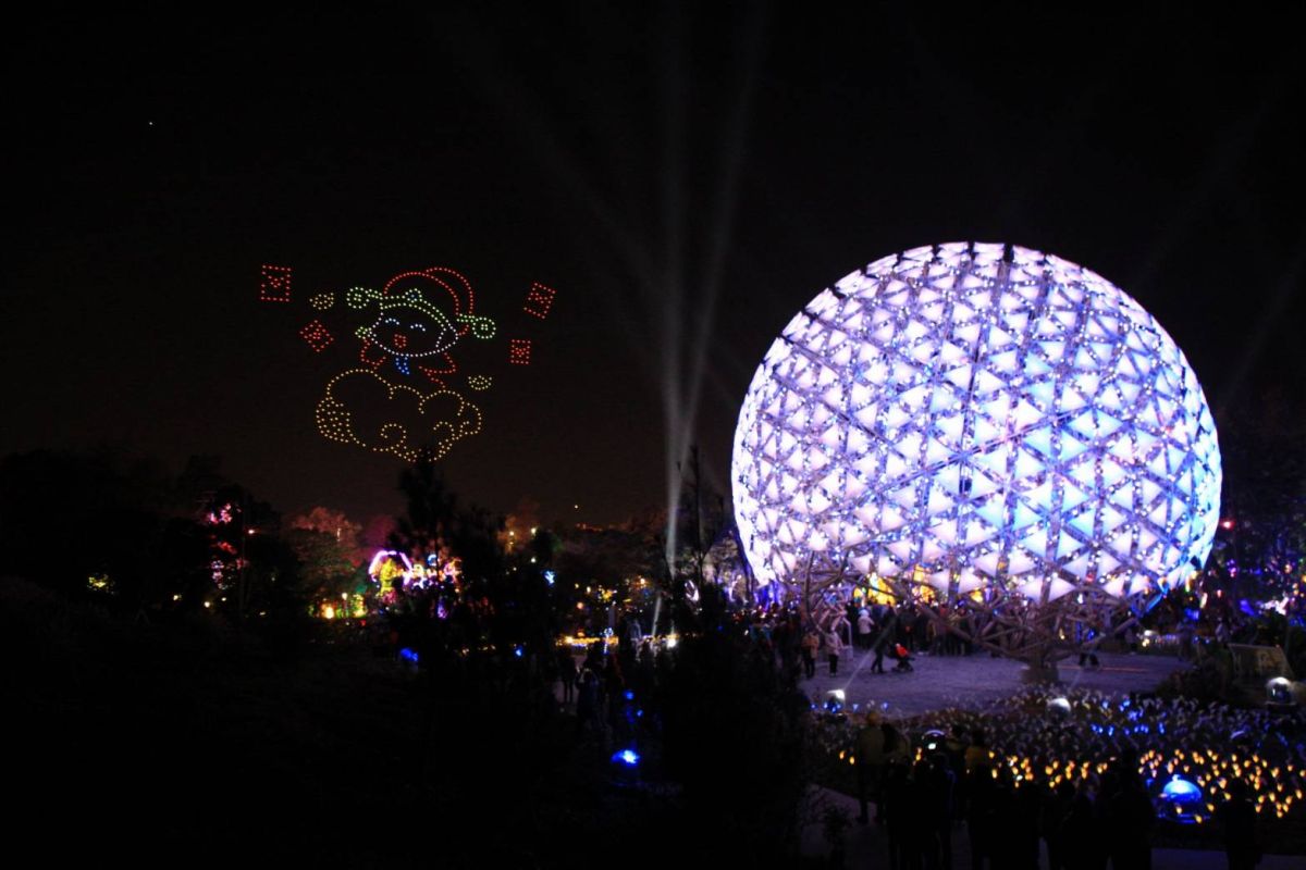 ▲台灣燈會主展區已盛大開幕，打破國內無人機展演架數紀錄。 (圖／市政府提供攝2020.2.10)