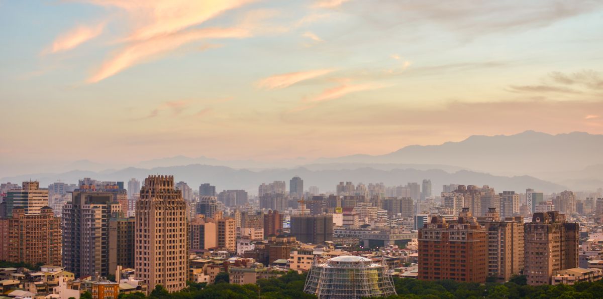 ▲新型冠狀病毒疫情衝擊股、房二市。（圖／Unsplash）