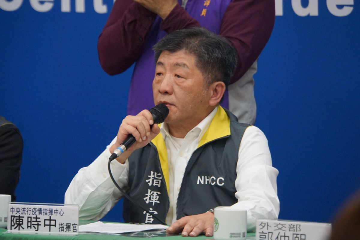 ▲中央流行疫情指揮中心陳時中12日宣布，基於保護國人防疫考量，即日起撤銷陸委會放寬的陸配子女入境措施。（圖／記者呂炯昌攝, 2020.2.12）
