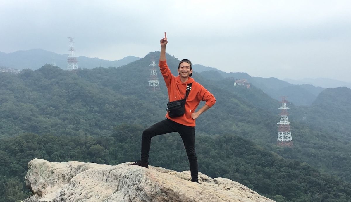 ▲吳俊諺自爆出外景登高會腿軟。（圖／八大第1台）