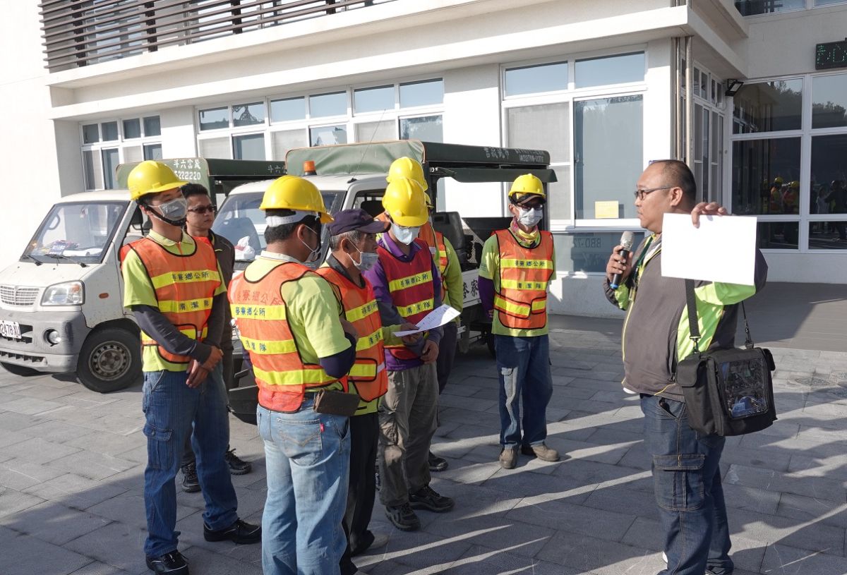 ▲高雄一名清潔隊員上班摸魚，讓同事集資 75 萬元找徵信社跟拍。（示意圖，非當事清潔員／記者蘇榮泉攝，2020.02.13）