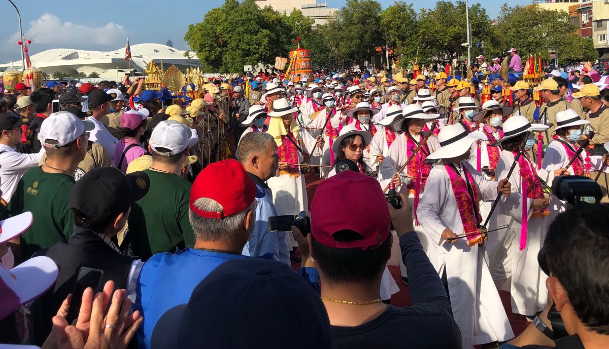 ▲大甲鎮瀾宮媽祖繞境，今年強碰新冠狀肺炎疫情。 (圖／記者黃守作攝，2020.02.15) 