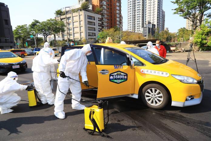 中市計程車防疫消毒  　呼籲民眾搭乘合法計程車
