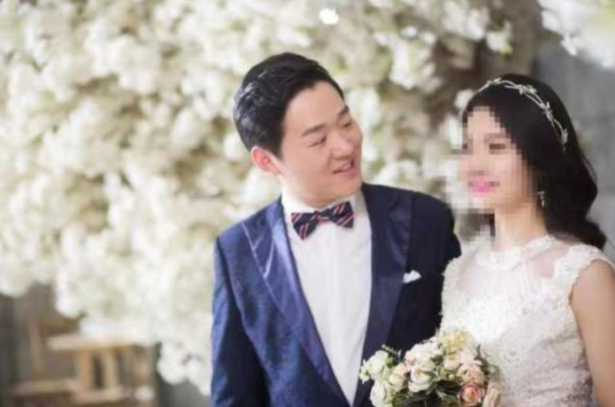 ▲彭銀華與未婚妻的結婚照。（圖／翻攝自澎湃新聞）