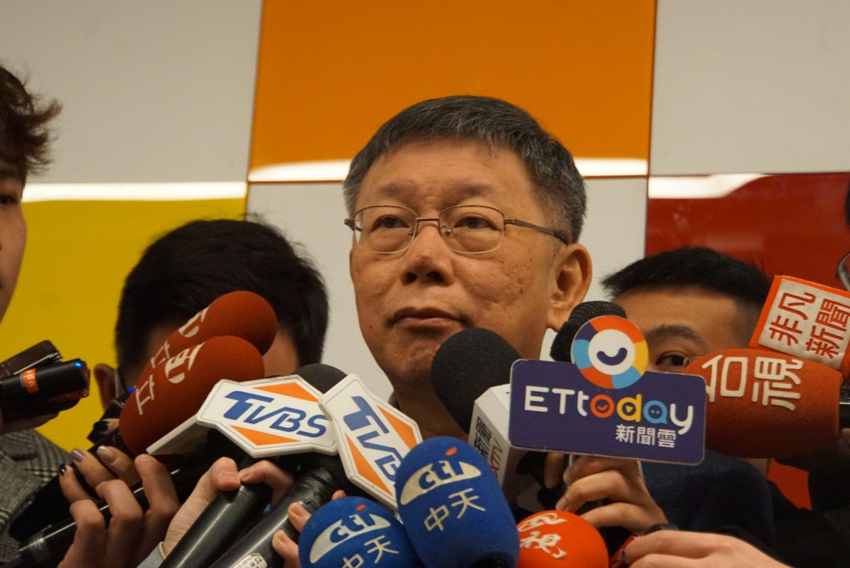 ▲中央流行疾病指揮中心指揮官陳時中稱地方政府知道武漢肺炎確診者地址，台北市長柯文哲表示，我真的不知道。（圖／記者呂炯昌攝, 2020.2.22）