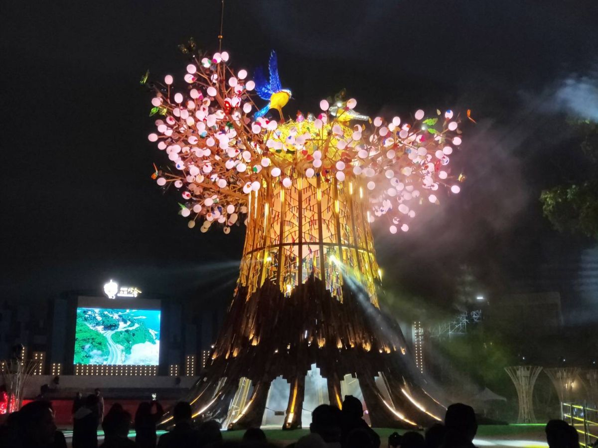 ▲2020台灣燈會主燈「森生守護-光之樹」，台中市政府傾向不保留。 (圖／柳榮俊攝2020.2.23)