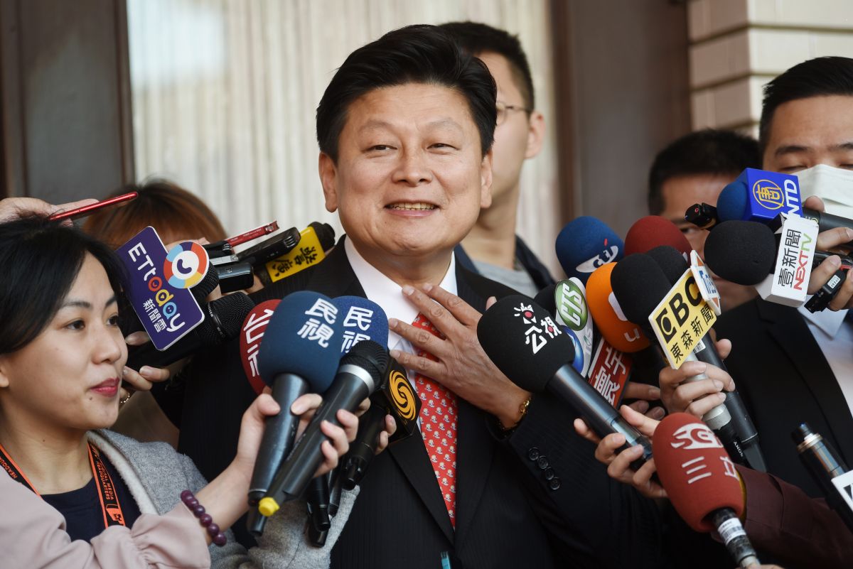 ▲無黨籍立委傅崑萁24日首度公開說明黨籍回覆案。（圖／記者陳明安攝, 2020.2.24）