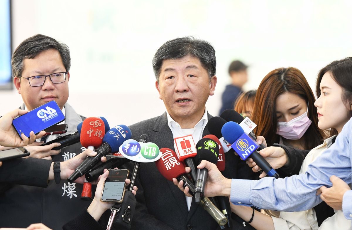 ▲陳時中今天在桃園受訪表示，我們的敵人不是人，我們的敵人是病毒，合作才會成功，對立就會失敗。（圖／記者李春台攝, 2020.02.24）