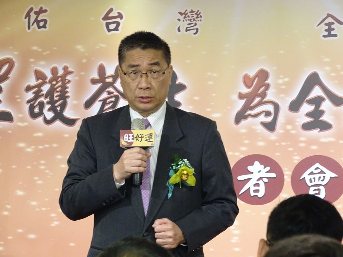 ▲大甲媽祖遶境掀防疫論戰，內政部長徐國勇表示，大型宗教活動應考慮延期。（圖／記者呂炯昌攝, 2020.2.25）