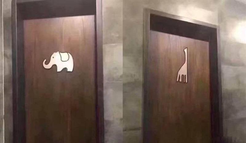 「大象vs長頸鹿」到底哪間是男廁？男超崩潰：快尿出來了
