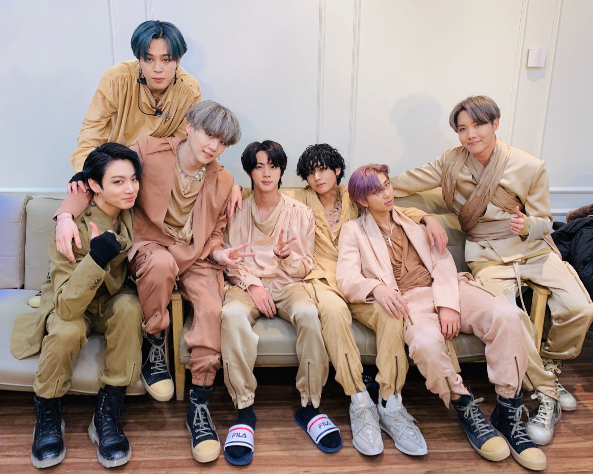 ▲BTS上節目打歌拿冠軍。（圖／BTS Twitter））