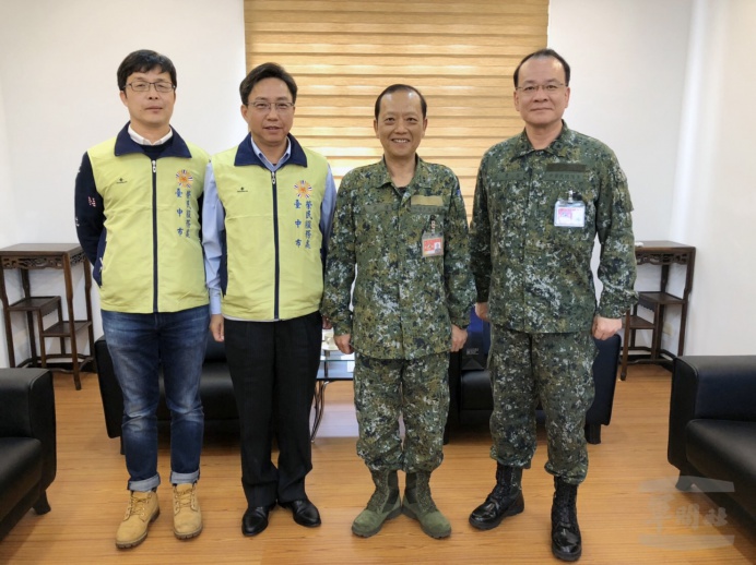 推動退除役官兵職涯發展　臺中榮服處拜會十軍團

