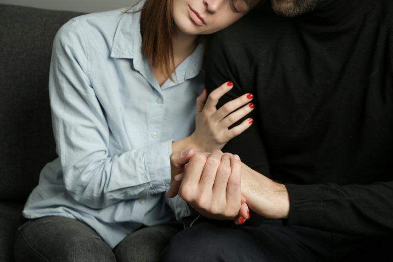  ▲戀愛中情緒最不受控的靈數TOP 3。（圖／Shutterstock）