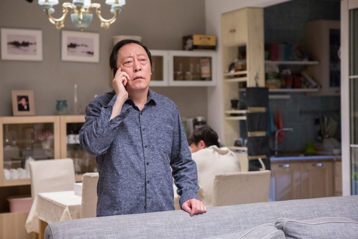 ▲倪大紅常神來一筆的即興演出。（圖 / 八大提供）