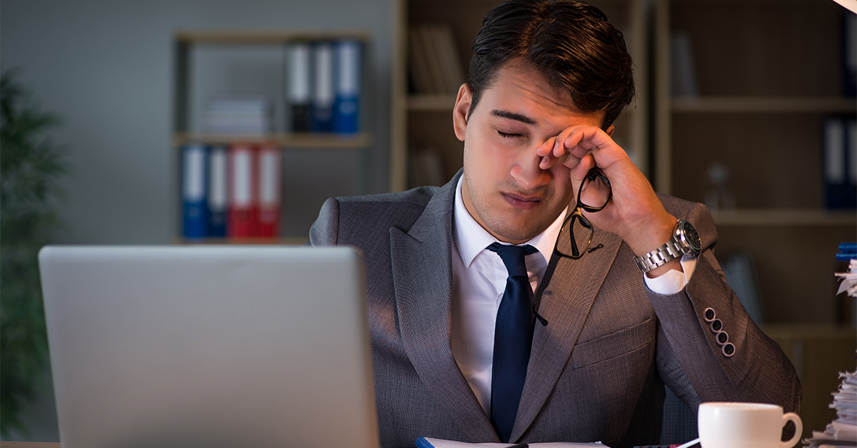 ▲醫師提醒，白內障最主要的致病因是老化，而近年3C物品使用頻繁，年齡層也有下降趨勢。（示意圖／取自ingimage）