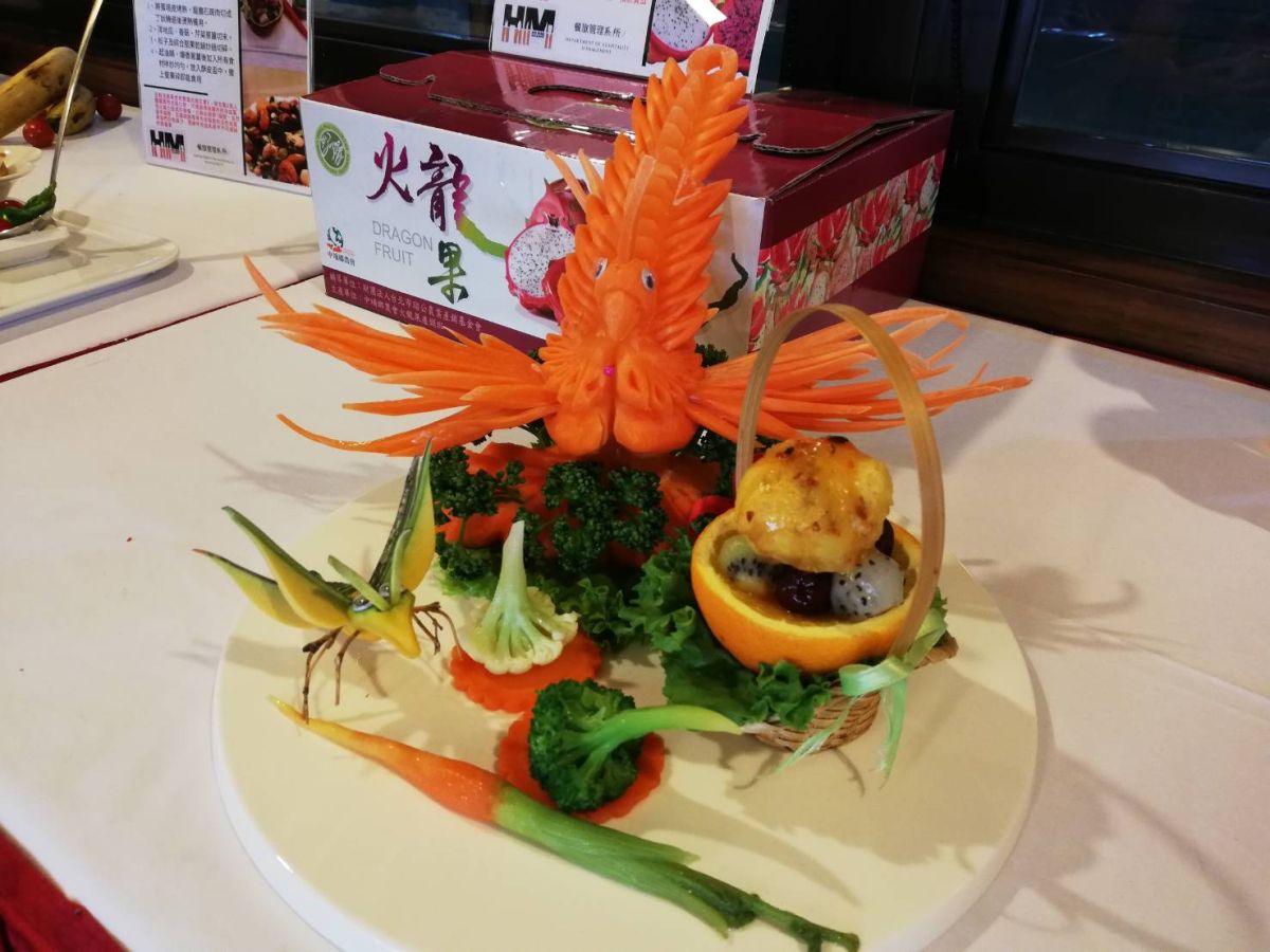 ▲梅山柳橙入菜，開胃爽口又健康。（圖/記者邱嘉琪攝，2020.03.05）