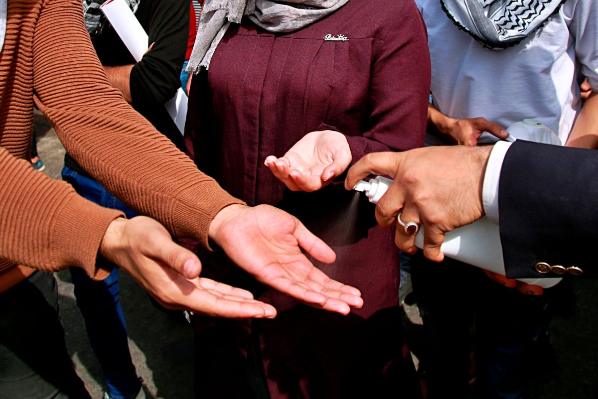 ▲武漢肺炎疫情擴散全球，許多大型活動紛紛取消，即便舉行也祭出各種防疫措施。（圖／美聯社／達志影像）