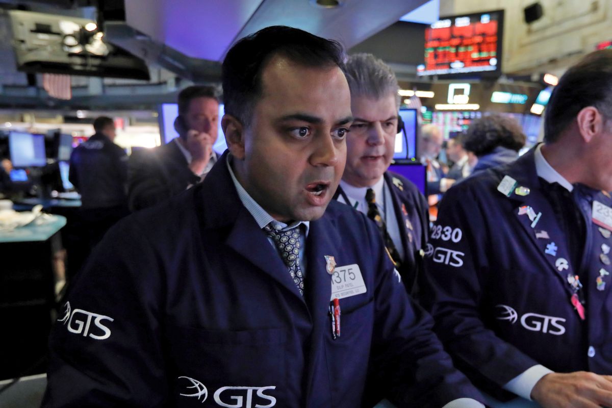 ▲受到武漢肺炎疫情、石油價格戰等影響， 9 日美股再度大跌。（圖／美聯社／達志影像）