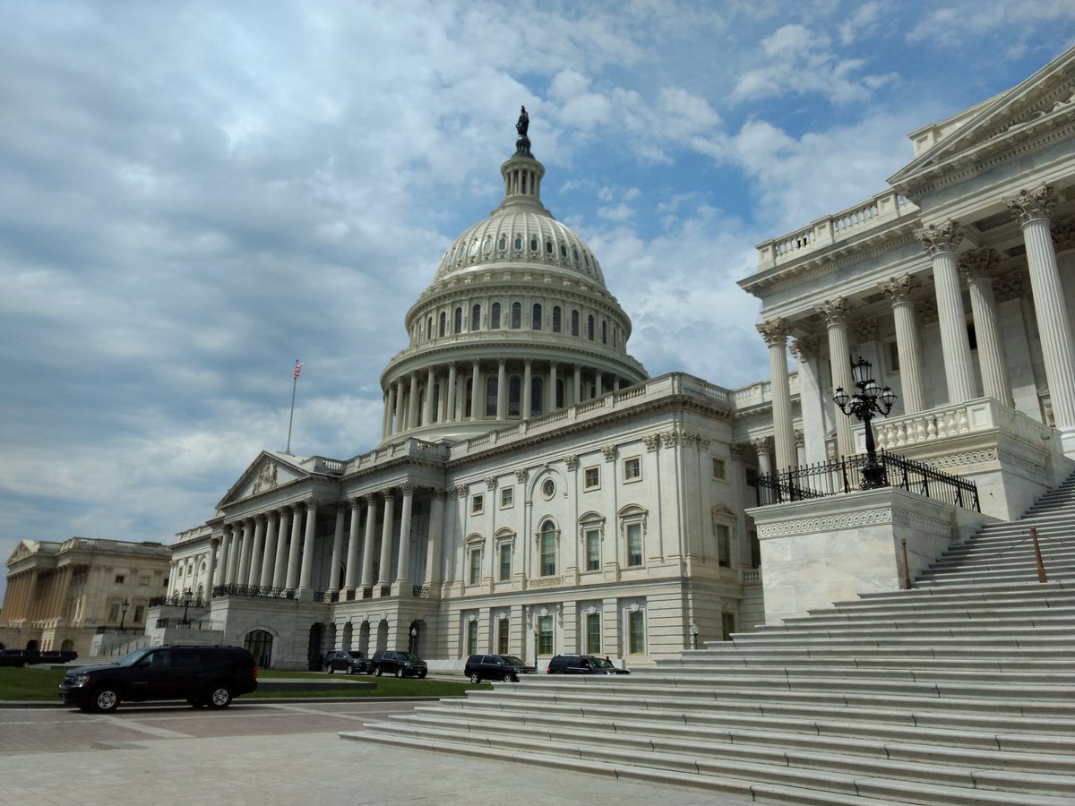 ▲為防武漢肺炎疫情，美國國會山莊禁止參觀。（圖／翻攝自推特）

