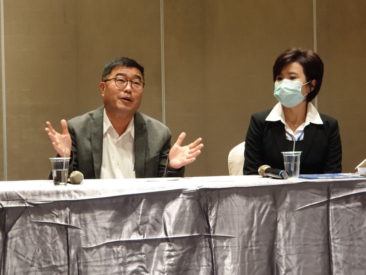 ▲疫情衝擊，台中又有一家知名餐廳3月底收攤，今天集團執行董事張榮福出面說明。（圖／金武鳳攝，2020.3.12)