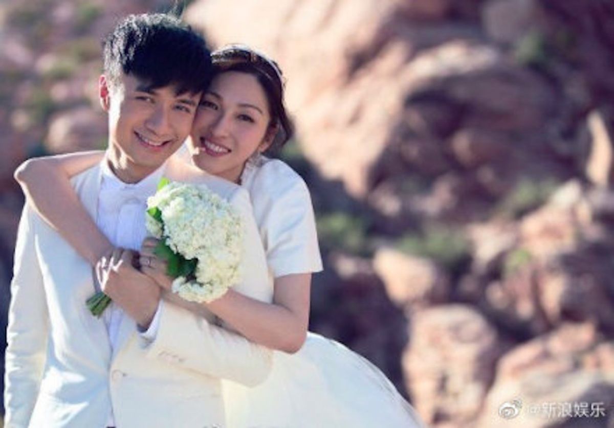 ▲古巨基和經紀人老婆愛情長跑20年，終於宣布結婚。（圖／翻攝微博）