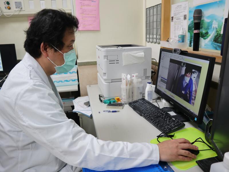 減輕醫護第一線壓力　臺北醫院推出視訊診療
