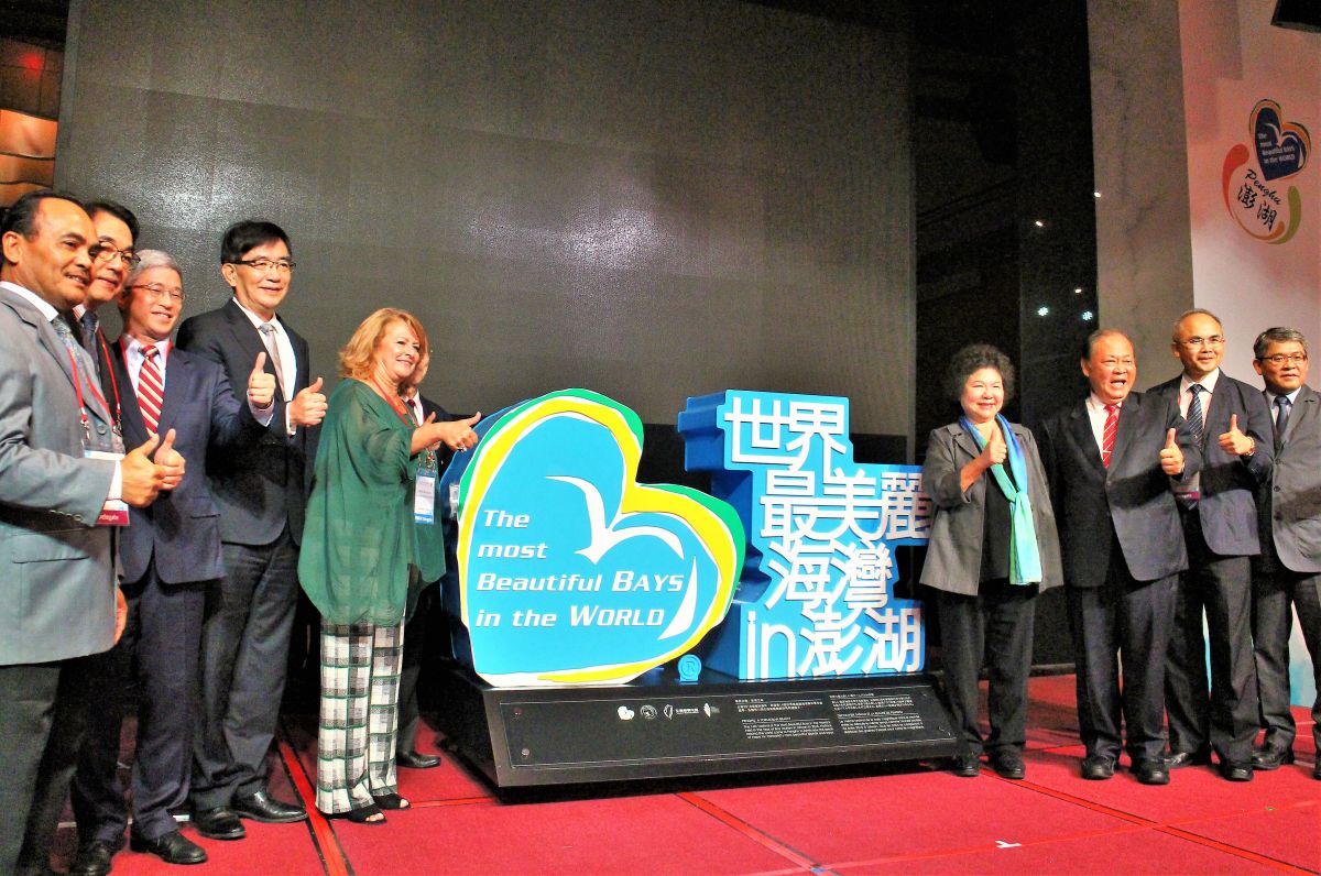 ▲「世界最美麗海灣」年會暨嘉年華活動，16日傳出中央只核定4,271萬，差額有2,425萬之多。由於該活動在前任縣長陳光復任內主辦，活動期間因經費額度、支用項目多次引發各界爭議。（圖／記者張塵攝，2020.03.16）