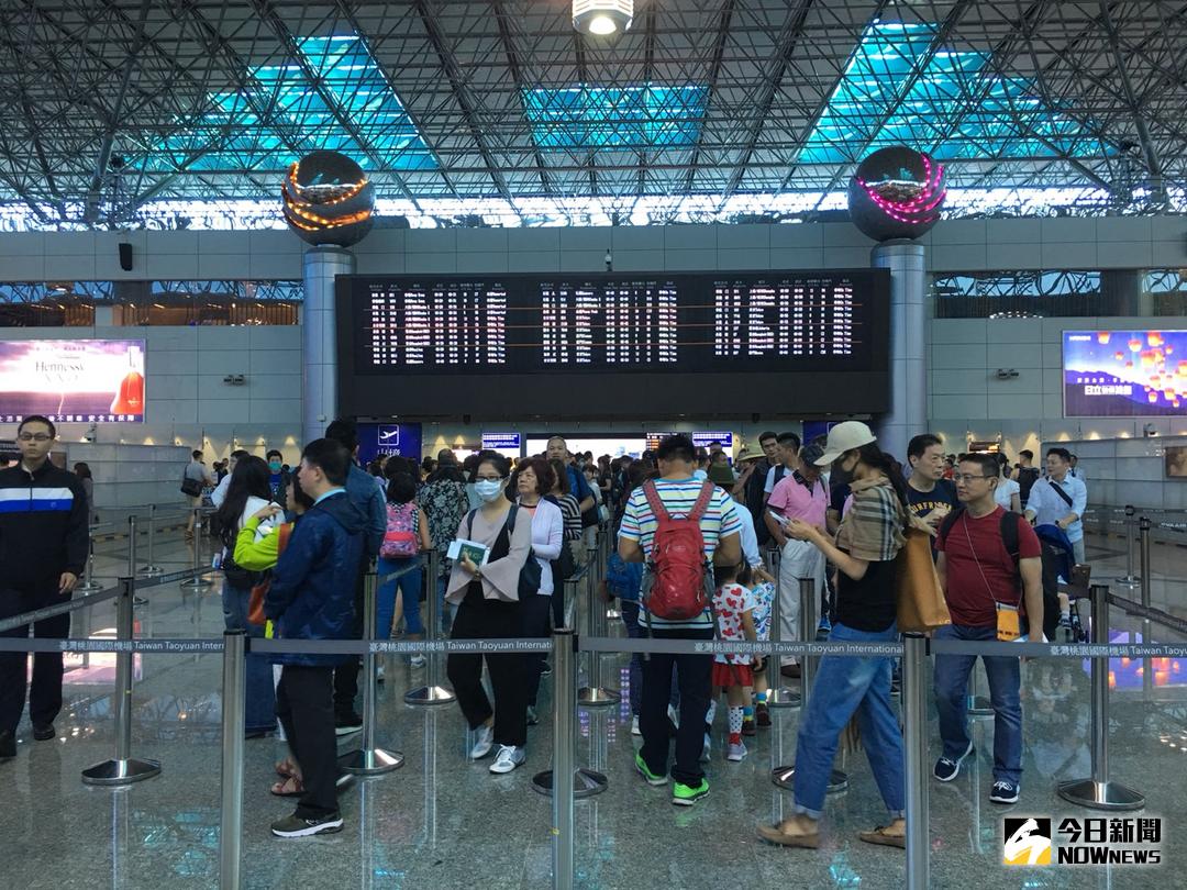 ▲摩洛哥鎖國、秘魯進入戒嚴狀態，雄獅旅遊共 71 名旅客緊急向外交部求援。（資料照／記者陳致宇攝）