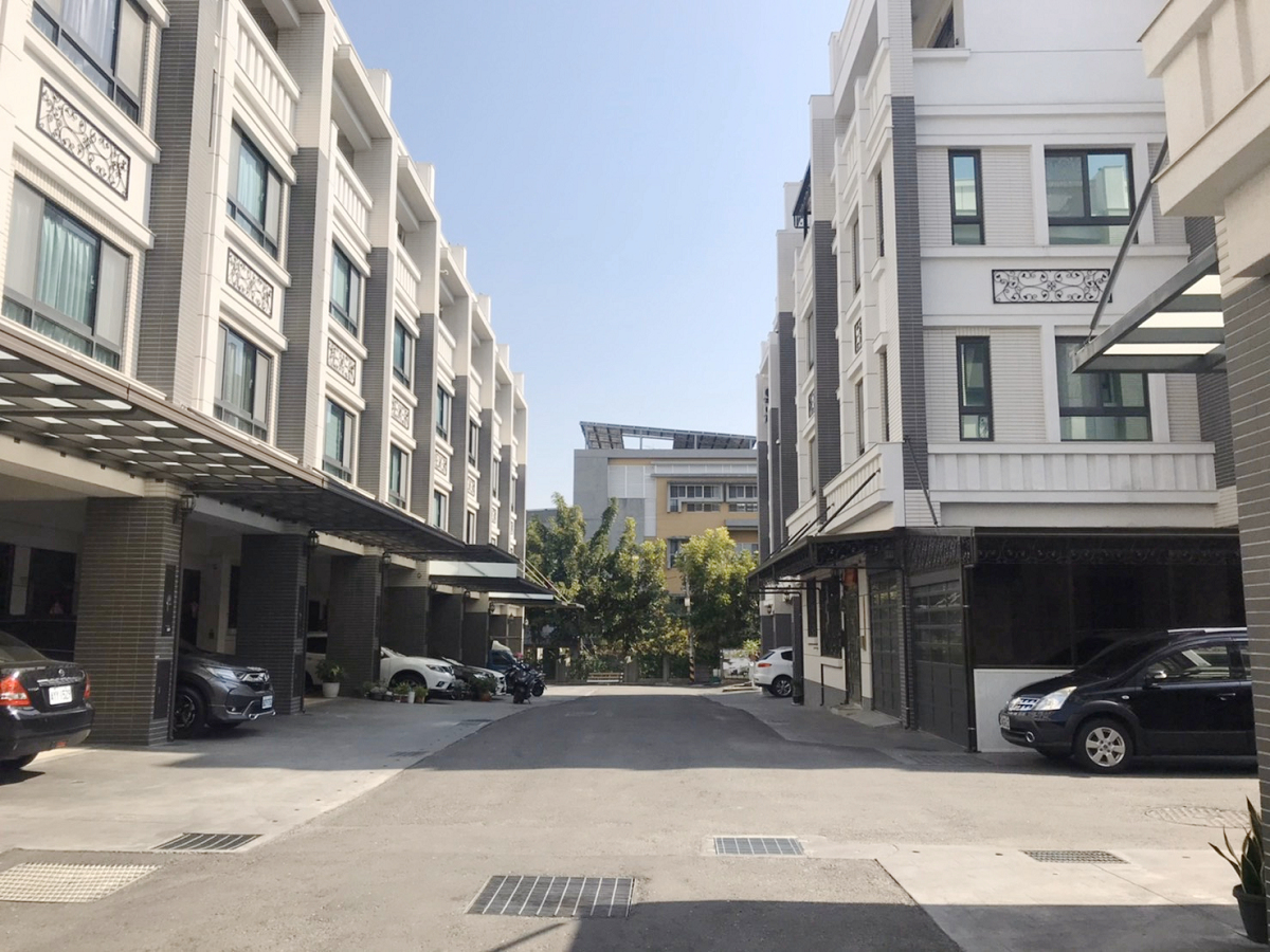 ▲彰化市彰南路一帶因交通方便、近台中，吸引不少通勤民眾移居此處。（圖／信義房屋彰化大埔店提供）。