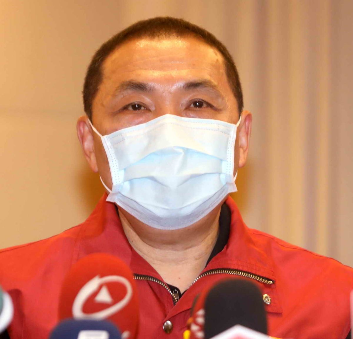 ▲新北市長侯友宜曾說，對趴趴走的人「絕不手軟」，新北一定用最高的金額去罰！（圖／新北市政府新聞局提供）