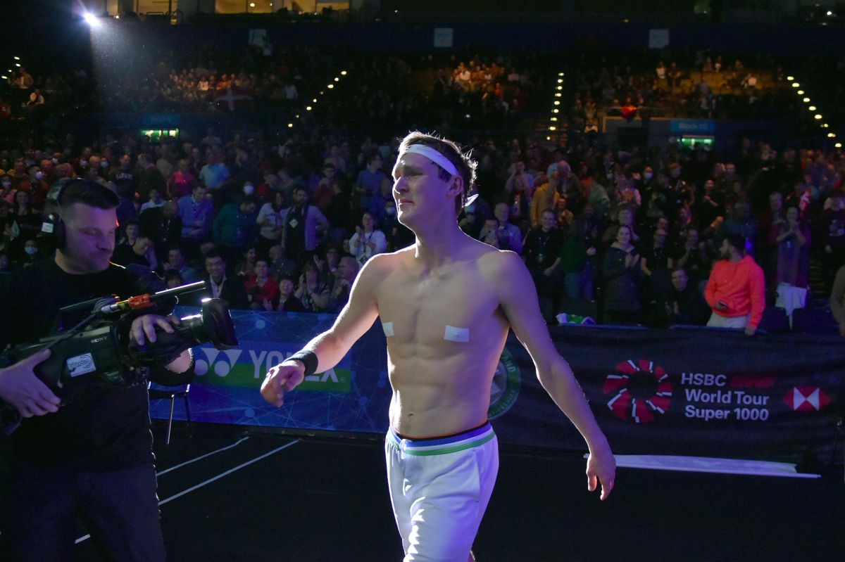 丹麥好手Viktor Axelsen奪下全英公開賽冠軍。（圖／美聯社／達志影像）