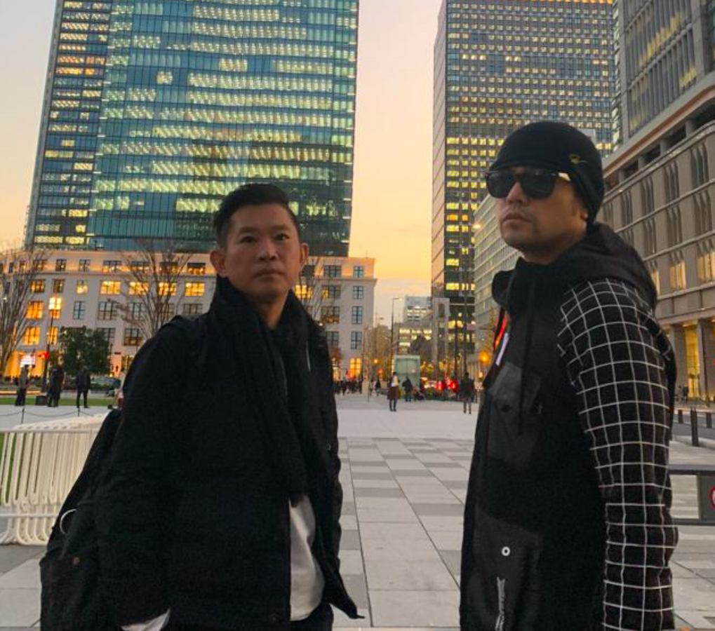 ▲杜國璋（左）是周杰倫的化妝師，大爆演藝圈不為人知的幕後。（圖／POP radio提供）