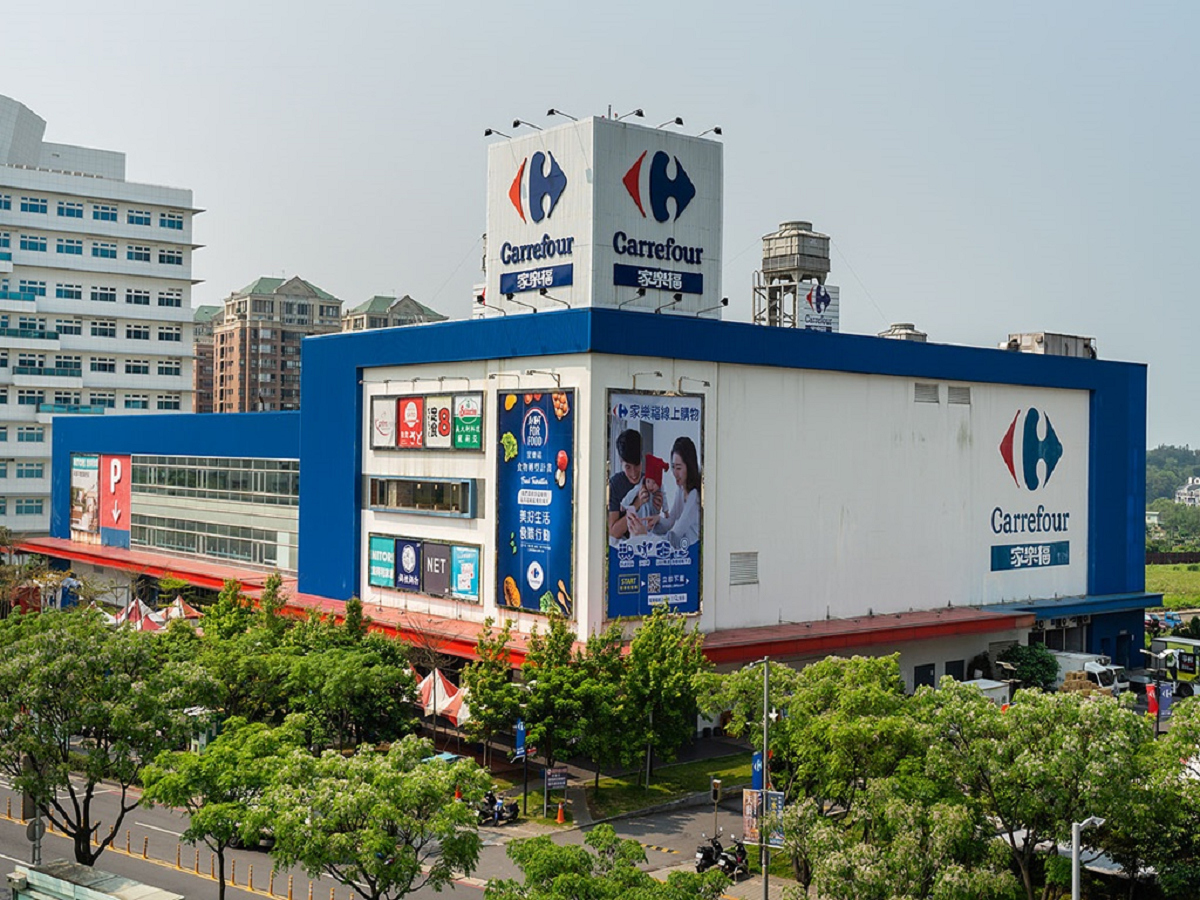 ▲淡海新市鎮家樂福商圈旁的空地已有初步規劃，將對未來區域房市帶來正面影響。（圖／信義房屋提供）