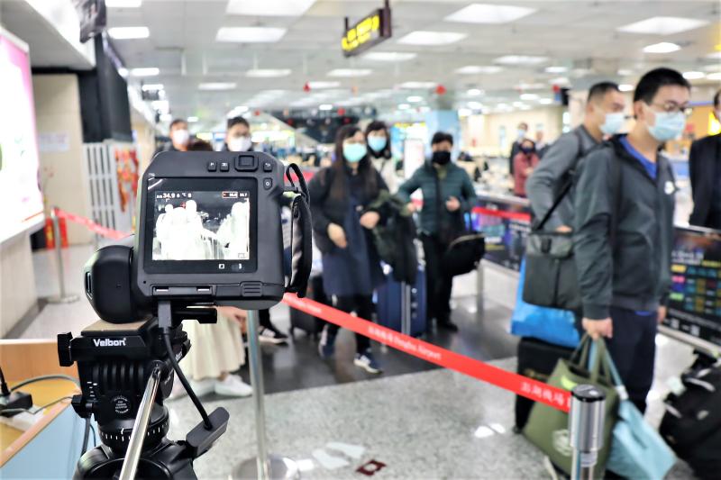 ▲高達七成國人支持護照的英文改為Taiwan（圖／記者張塵攝，2020.03.19）