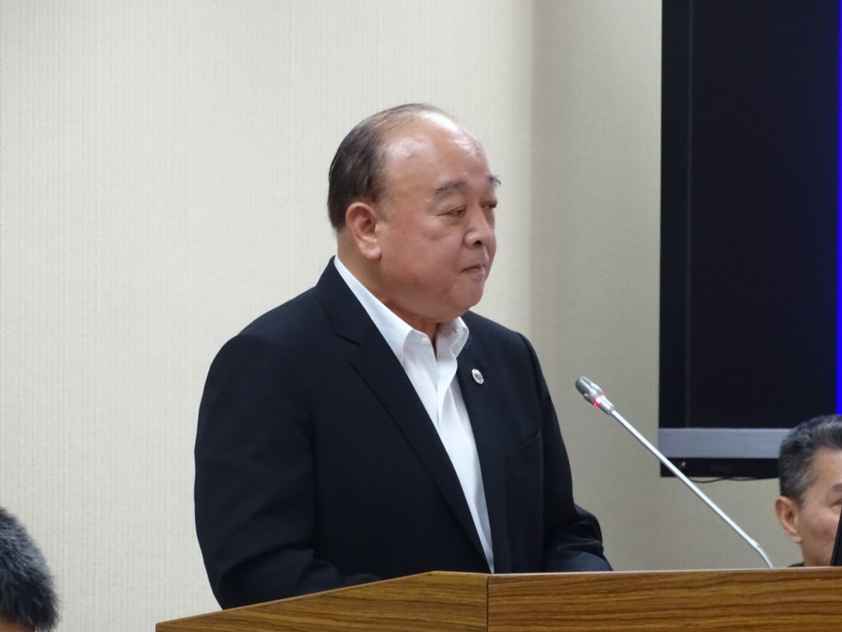 ▲國民黨立委吳斯懷批評蔡政府一面倒地靠向美國，甚至把所有提醒台海間兵凶戰危的人都打成「卑躬屈膝」，若再放任情勢發展，恐還沒等國軍上場，就Game Over了。 (圖／NOWnews資料照，記者呂炯昌攝)